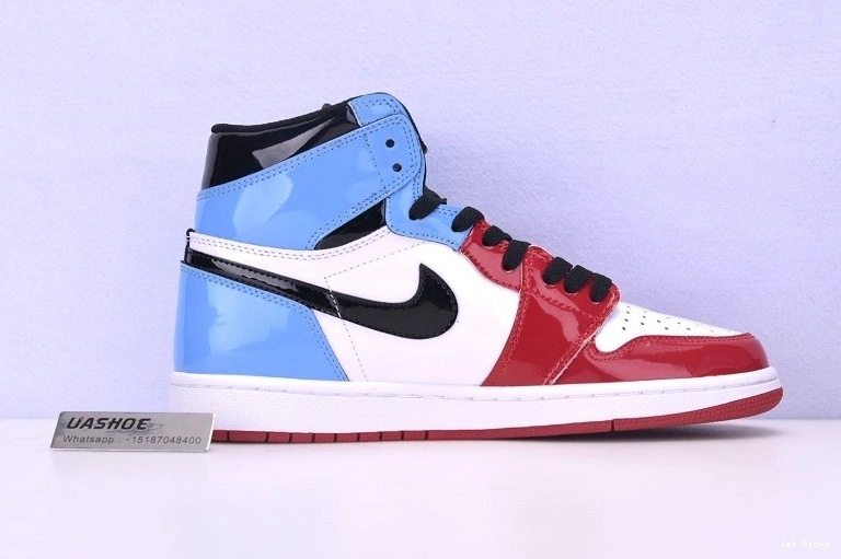 Jordan  CK5666-100 1 Air “Fearless” 0414